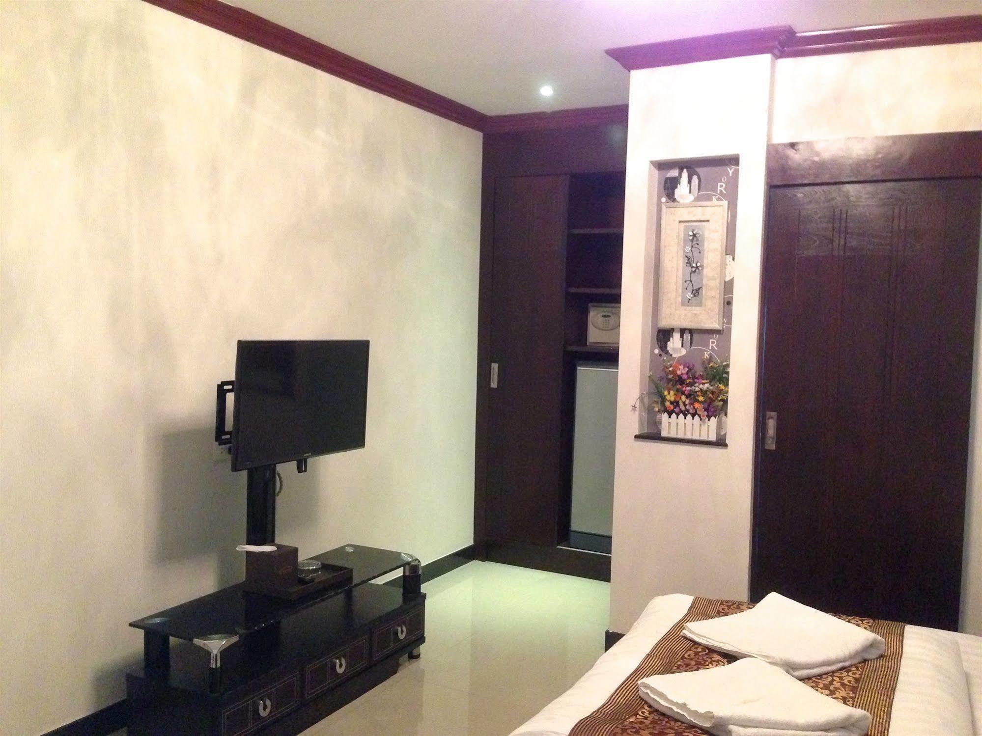 Hotel Katesiree Residencia Pattaya Exterior foto